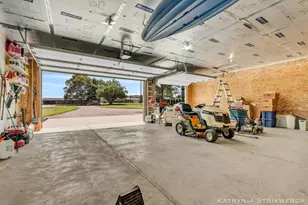2256 S Cochran Rd, Charlotte, MI 48813 - Photo 51