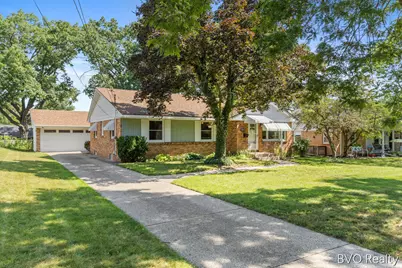 1843 Plymouth Terrace SE, Grand Rapids, MI 49506 - Photo 3