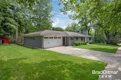 1350 Lake Grove Avenue SE, East Grand Rapids, MI 49506 - Photo 1