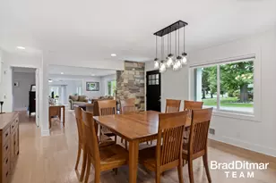 1350 Lake Grove Ave SE, East Grand Rapids, MI 49506 - Photo 9