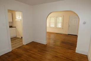 183 Searles Ave, Benton Harbor, MI 49022 - Photo 15