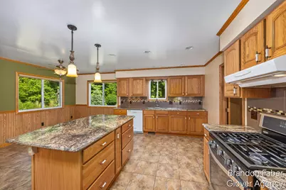 6660 Vinton Avenue NW, Comstock Park, MI 49321 - Photo 3