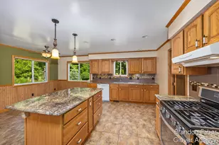 6660 Vinton Ave NW, Comstock Park, MI 49321 - Photo 3