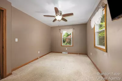 6660 Vinton Avenue NW, Comstock Park, MI 49321 - Photo 15