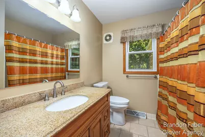 6660 Vinton Avenue NW, Comstock Park, MI 49321 - Photo 17