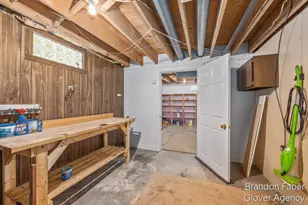 6660 Vinton Ave NW, Comstock Park, MI 49321 - Photo 25