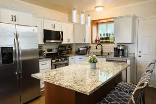 19324 Todd Dr, Clinton Twp, MI 48038 - Photo 5