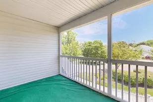 2854 S Knightsbridge Cir, Ann Arbor, MI 48105 - Photo 7