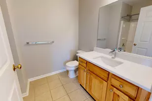2854 S Knightsbridge Cir, Ann Arbor, MI 48105 - Photo 13