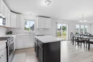 14456 Josephine Ct, Livonia, MI 48154 - Photo 9