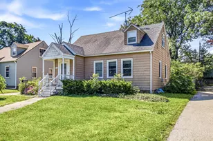 912 Kingsley Ave, Saint Joseph, MI 49085 - Photo 3