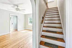 912 Kingsley Ave, Saint Joseph, MI 49085 - Photo 11