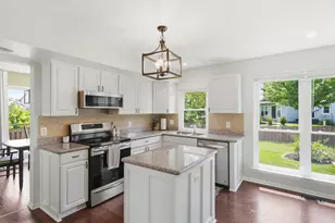 2159 Spring Ridge Dr, Ann Arbor, MI 48103 - Photo 13