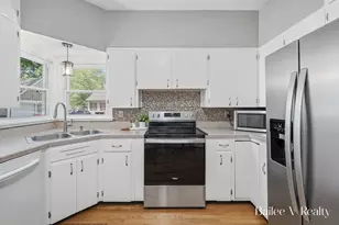 3964 Prairie St SW, Grandville, MI 49418 - Photo 13