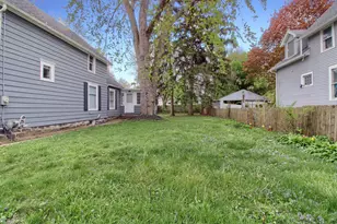 127 Bates St, Jackson, MI 49202 - Photo 33