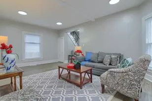 127 Bates St, Jackson, MI 49202 - Photo 5