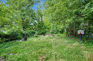 2109 Briar Pl, Kalamazoo, MI 49048 - Photo 5