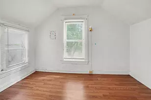 2109 Briar Pl, Kalamazoo, MI 49048 - Photo 9