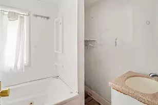 2109 Briar Pl, Kalamazoo, MI 49048 - Photo 7