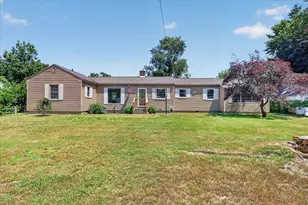 236 McConnell Ave, Muskegon, MI 49445 - Photo 1