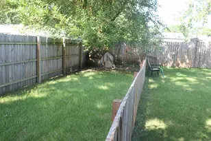 246 Maplelawn St SW, Wyoming, MI 49548 - Photo 5