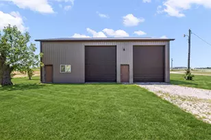 3520 N Towerline Rd, Saginaw, MI 48601 - Photo 23