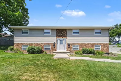 823 Benson Avenue NE, Grand Rapids, MI 49503 - Photo 1