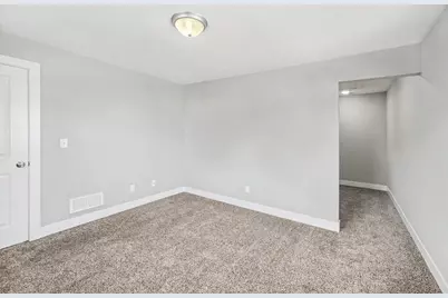 823 Benson Avenue NE, Grand Rapids, MI 49503 - Photo 7