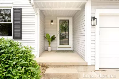 1385 Shaw Court NE, Rockford, MI 49341 - Photo 3