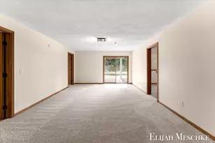 1385 Shaw Ct NE, Rockford, MI 49341 - Photo 33
