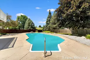 1385 Shaw Ct NE, Rockford, MI 49341 - Photo 45