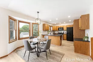 1385 Shaw Ct NE, Rockford, MI 49341 - Photo 9