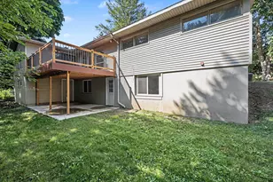 2639 Rockhill Dr NE, Grand Rapids, MI 49525 - Photo 23