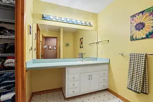 6800 Springbrook Ln, Kalamazoo, MI 49004 - Photo 13