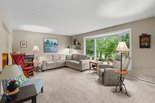 6800 Springbrook Ln, Kalamazoo, MI 49004 - Photo 3