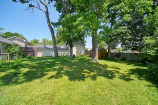315 Kenneth St, Jackson, MI 49203 - Photo 23