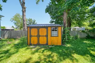 315 Kenneth St, Jackson, MI 49203 - Photo 25