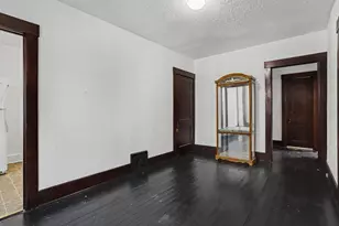 39 Woodward Ave, Battle Creek, MI 49017 - Photo 11