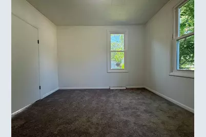 33037 Pokagon Highway, Niles, MI 49120 - Photo 11