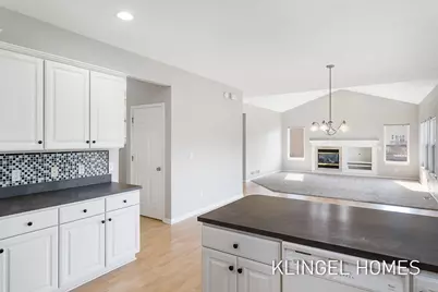 8626 Suntree Lane, Zeeland, MI 49464 - Photo 13