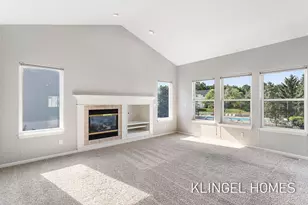 8626 Sun Tree Ln, Zeeland, MI 49464 - Photo 5