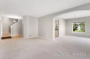 8626 Sun Tree Ln, Zeeland, MI 49464 - Photo 19