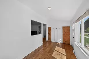 314 Magnolia St, Three Oaks, MI 49128 - Photo 3