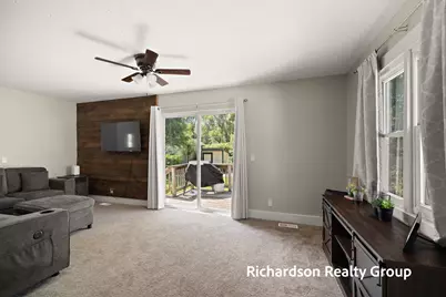 1949 Letart Avenue, Muskegon, MI 49441 - Photo 13