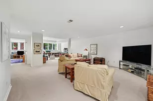 685 Green Rd, Ann Arbor, MI 48105 - Photo 63