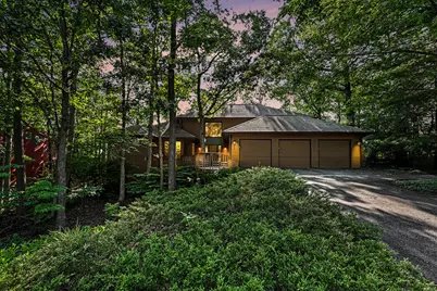 685 Green Road, Ann Arbor, MI 48105 - Photo 3