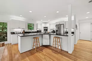 685 Green Rd, Ann Arbor, MI 48105 - Photo 19