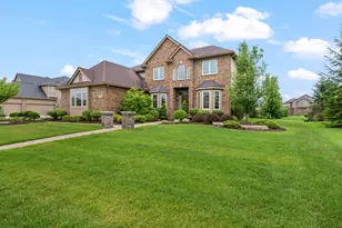 51847 Pierce Dr, Northville, MI 48167 - Photo 5