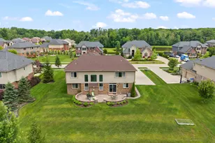 51847 Pierce Dr, Northville, MI 48167 - Photo 9