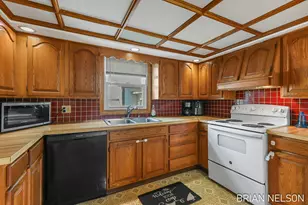 9341 48th Ave, Hudsonville, MI 49426 - Photo 11